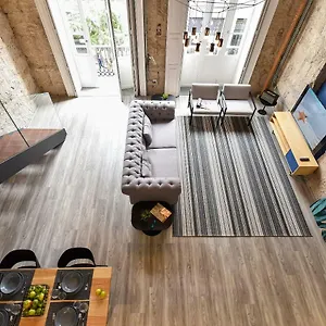 Off Triana Appartement